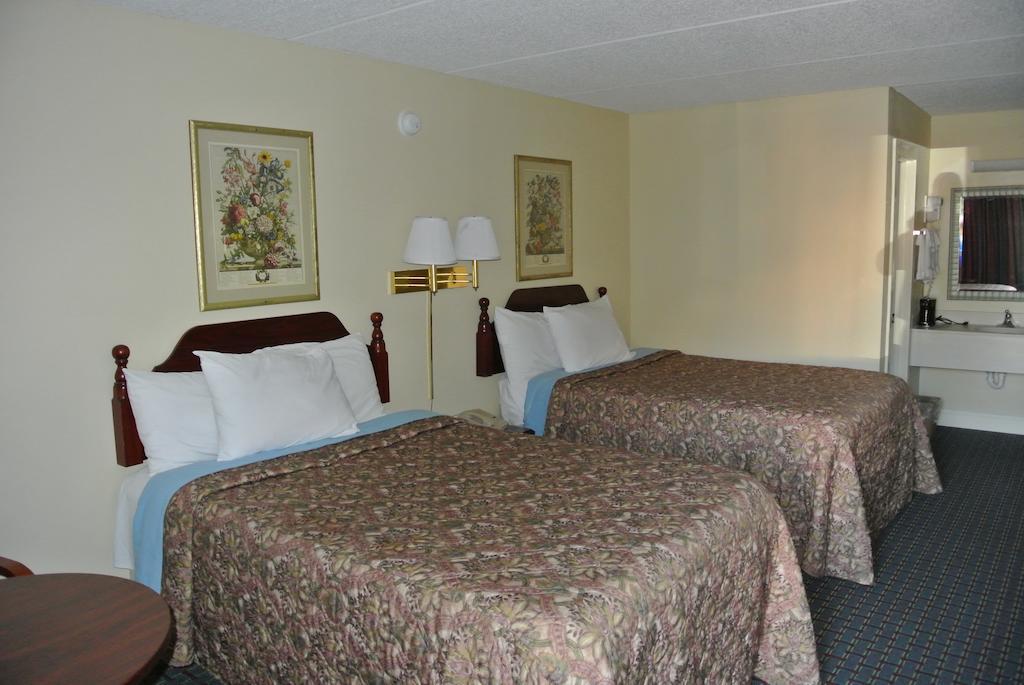 Rodeway Inn Norcross Zimmer foto